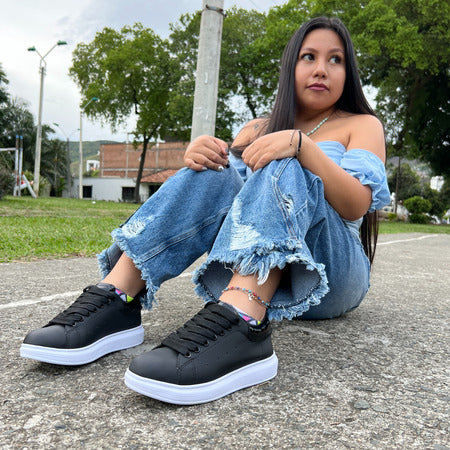 Tenis Negros para Mujer FRESHKA CO